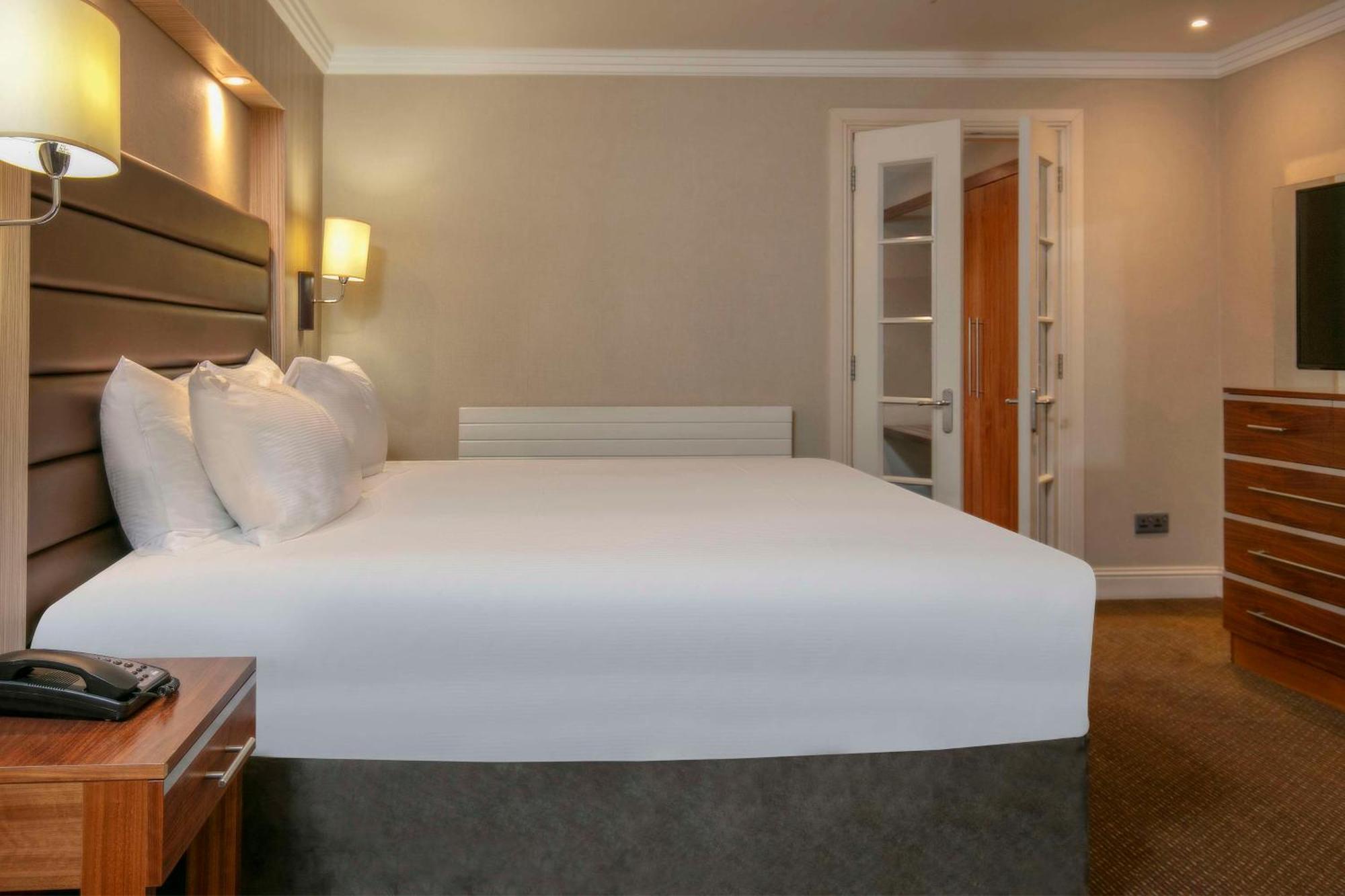Glasgow Westerwood Hotel, Spa & Golf Resort Cumbernauld Eksteriør bilde